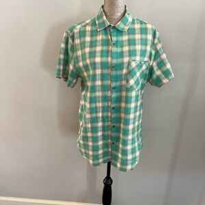 Nutexrol size large short sleeve button down shirt